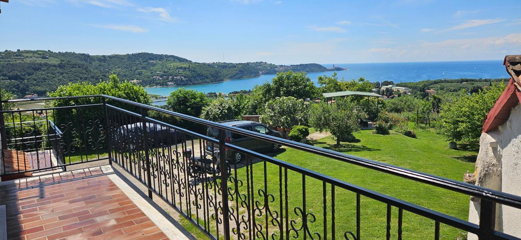 Sea View Apartment Renzzo Strunjan Eksteriør bilde